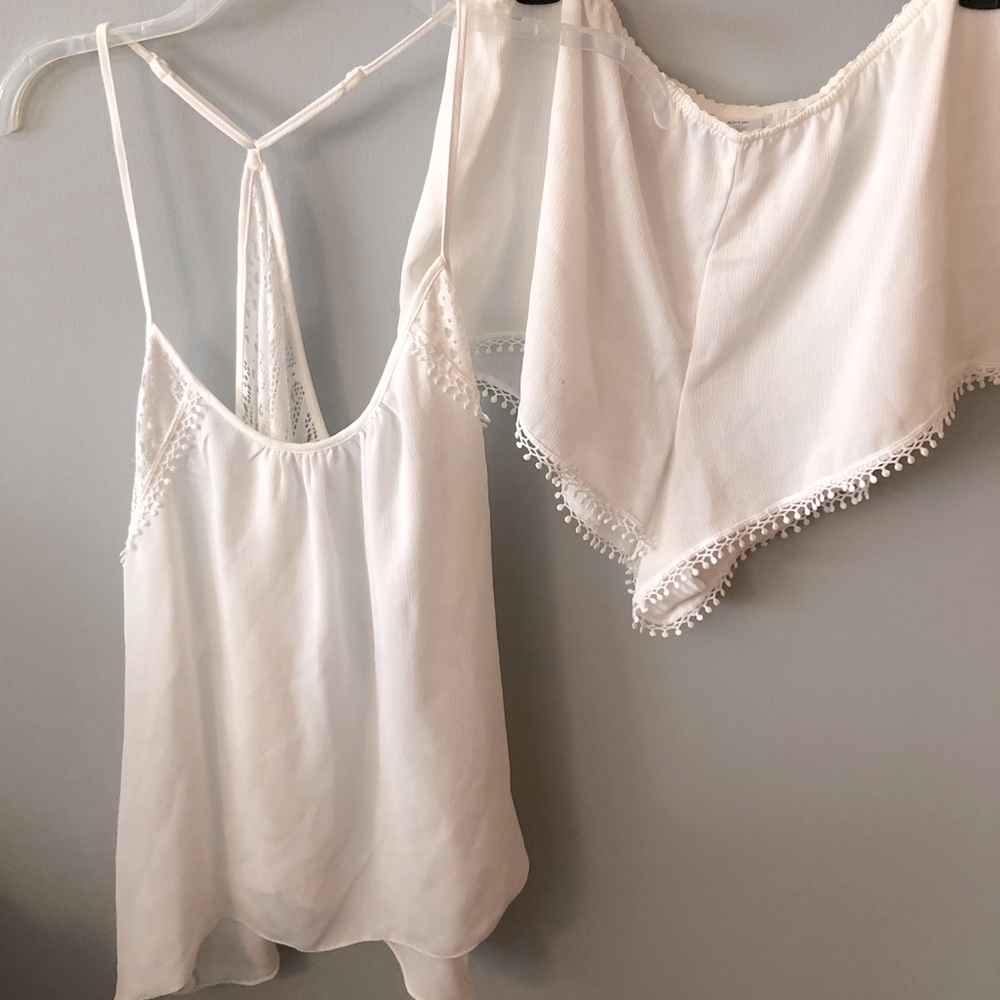 Brand New White XXL Bohemian Bride Set/Pajamas
